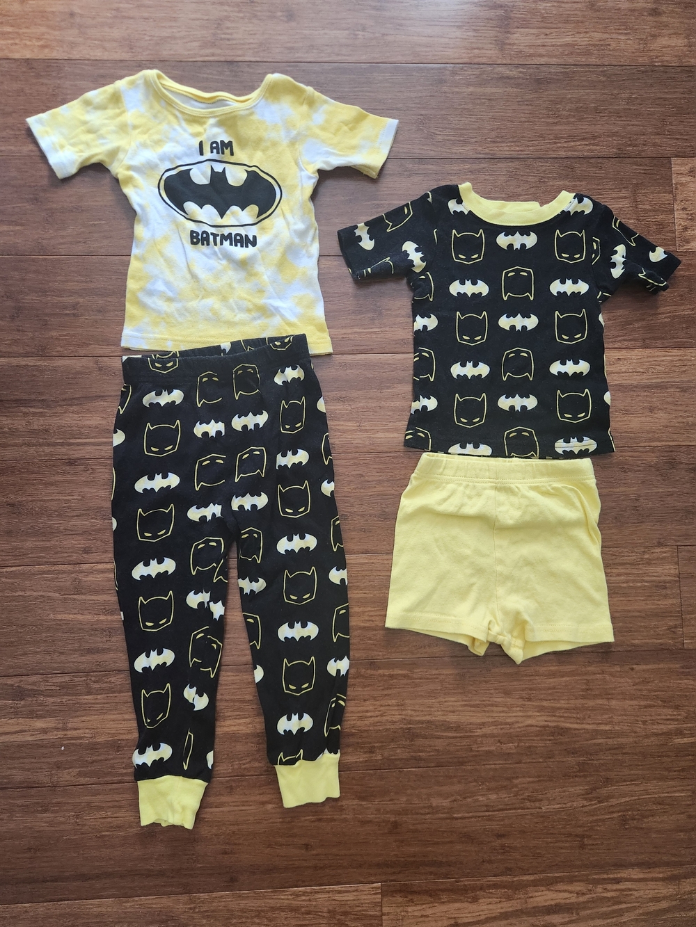 DC Boy's 4 Piece Batman Pajama Set Pants Shorts Short Sleeve Sleepwear Play, 3T